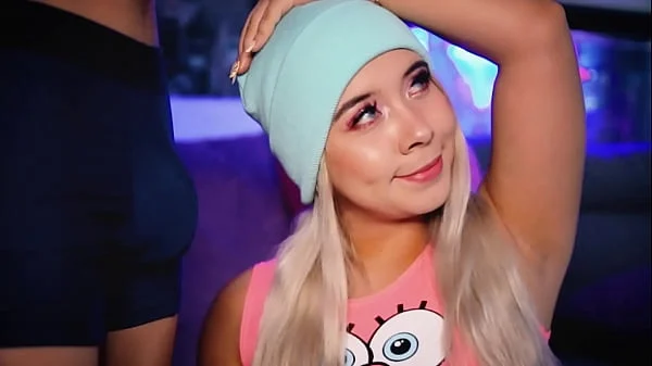 Colombian webcamer slut loves making men’s cocks hard for her