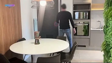 Dessa vez o corno provou da porra dos machos tanto na minha boca como da boca minha amiguinha…