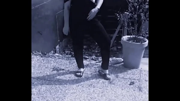 J’adore l’exhib pas vous