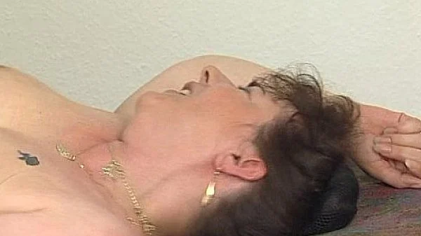 JuliaReaves-DirtyMovie – Over 60 – scene 3 – video 2 masturbation pussyfucking orgasm cums bigtits