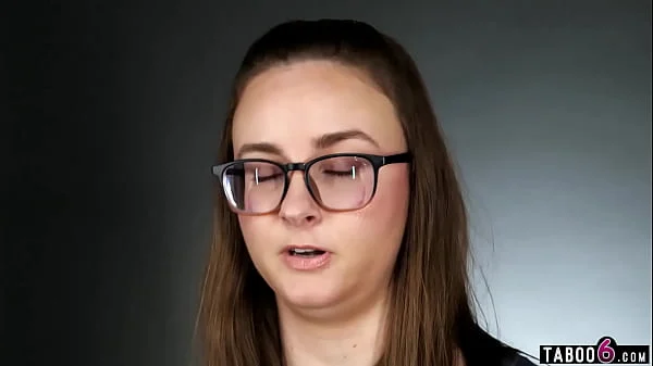 Masturbation video of pornstar Jay Taylor with an interview