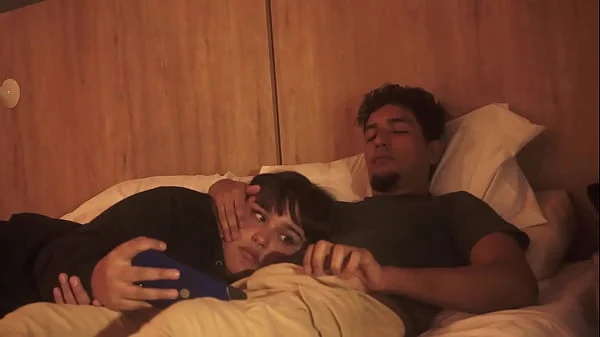 no se porque me gusta prestarle mi garganta a mi hermanastro para que la use como deposito de semen