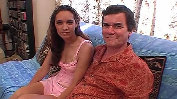 Skinny little skank sucks off mens cocks