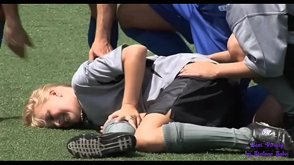 Soccer match between a women’s and men’s team … it will end in a spectacular orgy