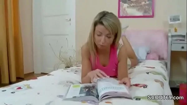 Step Brother Seduce Virgin Sister to hard First Fuck