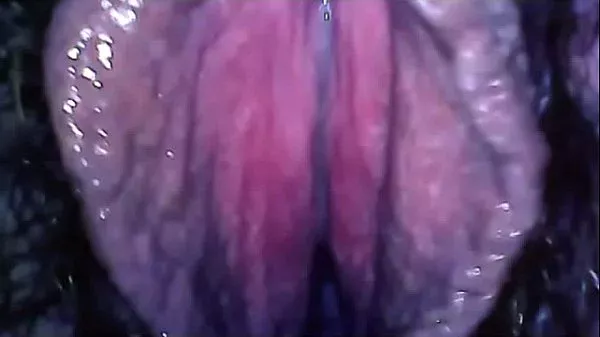 Hairy pussy and hairy ass for this fantastic pee from very close d. it all!
