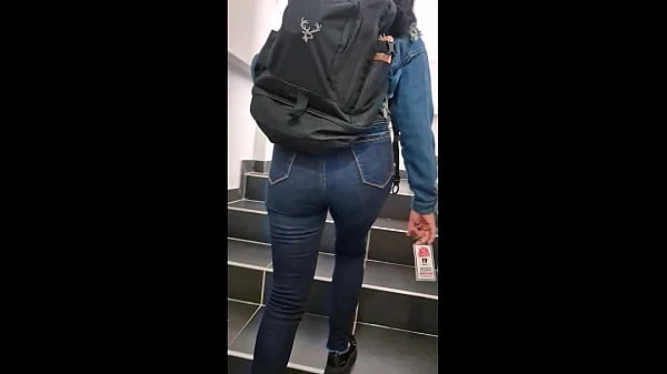 Climbing the hotel stairs with Keilimar to hit him hard with my cock in his mouth.