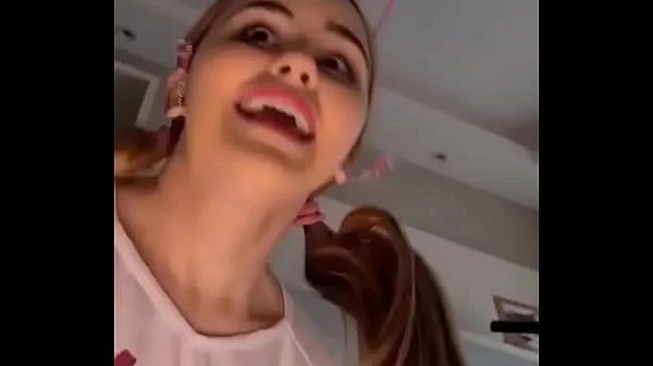 leticia pedro fez video provocando homens com poblema na cabeça kkk