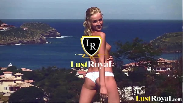 Nasty slut wants hard big cock