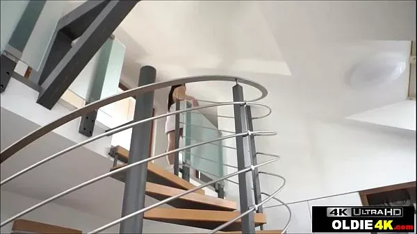 Old Dude Fucks Young Trophy Girlfriend