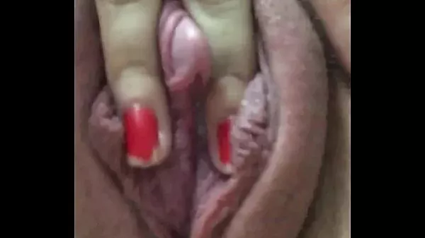 Todinha bronzeada com marquinha de biquíni melada de porra a PAMELA PANTERA tem muitos orgasmos !